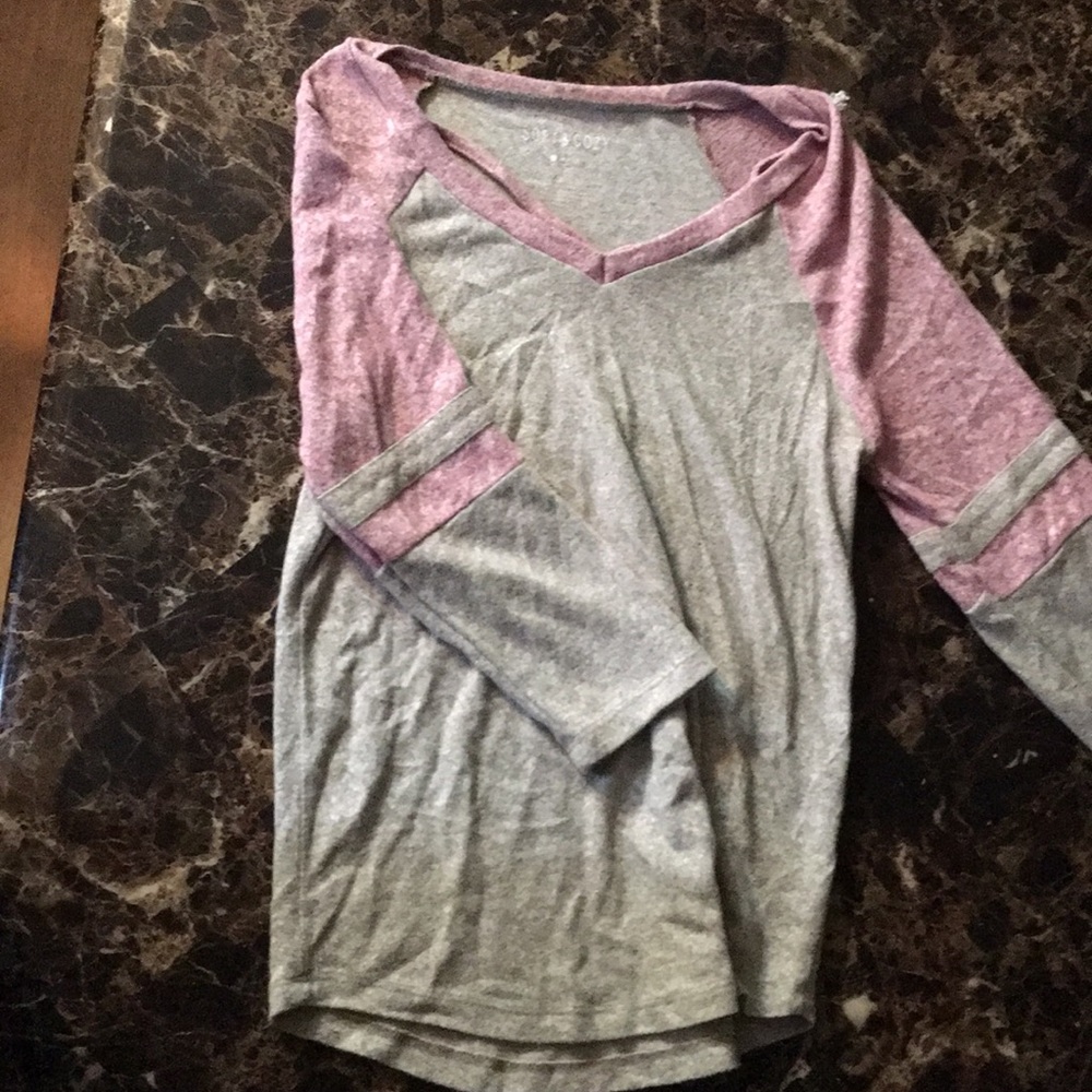 Quarter sleeve tee